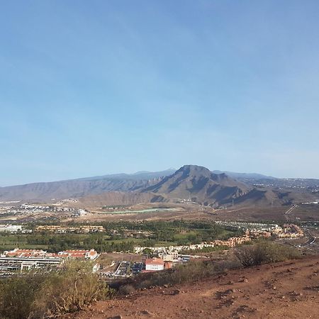Beach 400Mtr, Top Of Mountain With Spectacular Surround View 200Mtr لوس كريستيانوس المظهر الخارجي الصورة